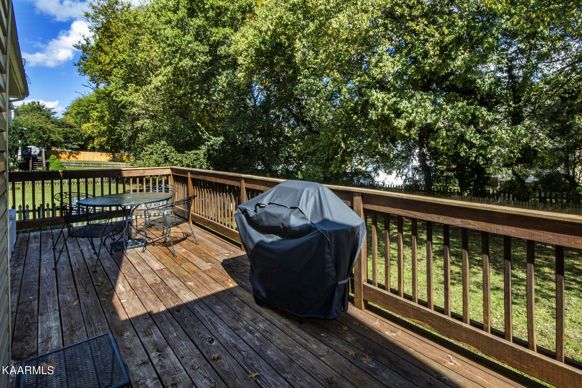 1214 Vale View Road Knoxville, TN 37922 - Photo 33 of 34 V19A3474