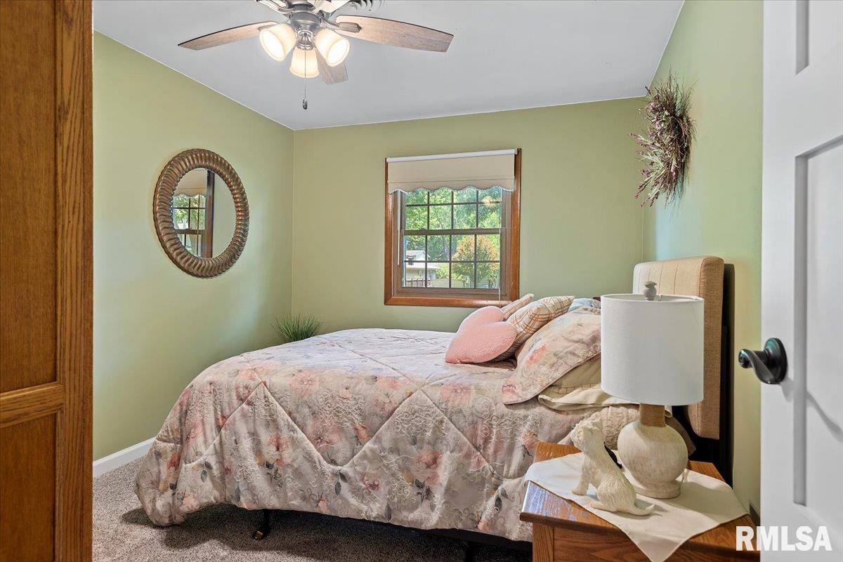 2605 Churchill Road Springfield, IL 62702 - Photo 27 of 41