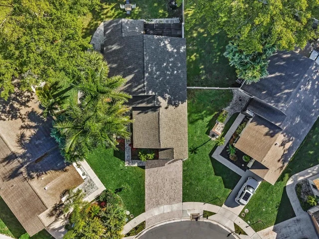 $575,000 | 9043 Chatsworth Cascades Circle, Boca Raton, FL 33434