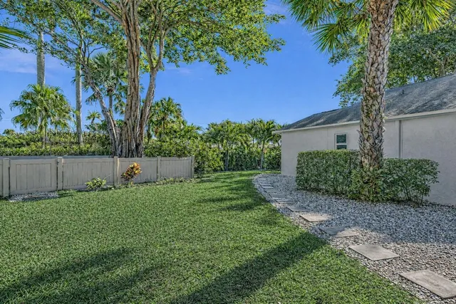 $575,000 | 9043 Chatsworth Cascades Circle, Boca Raton, FL 33434