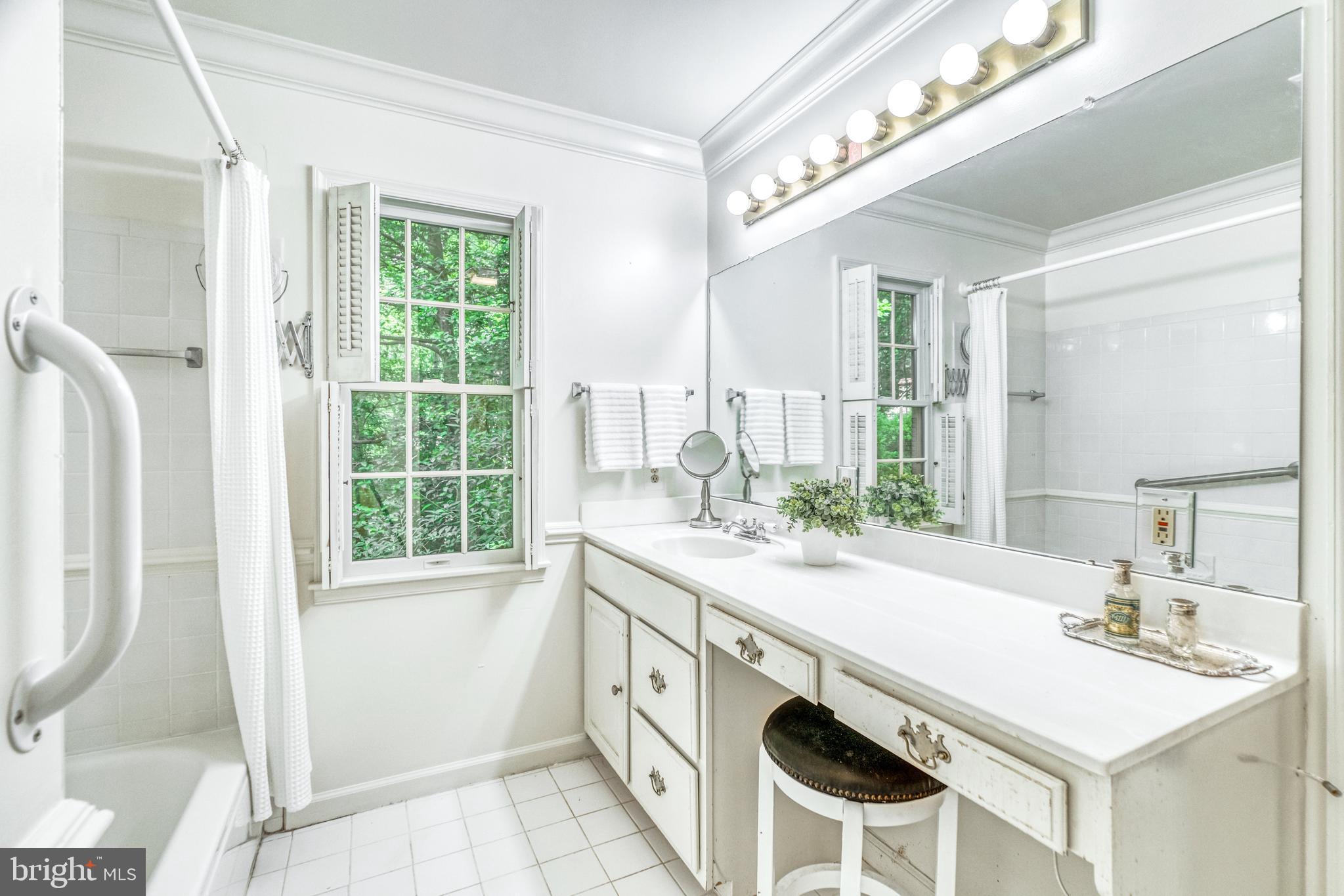2324 Staley Road Reston, VA 20191 - Photo 33 of 98