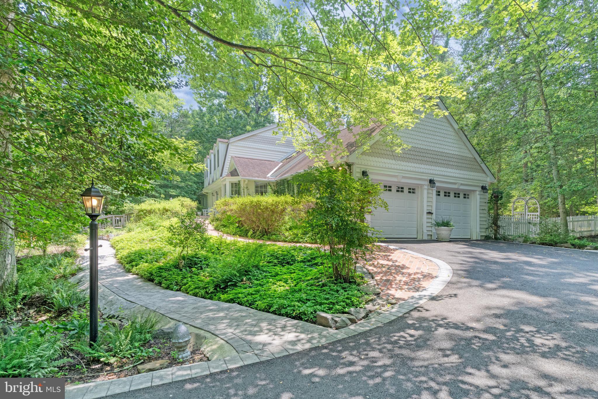 2324 Staley Road Reston, VA 20191 - Photo 10 of 98