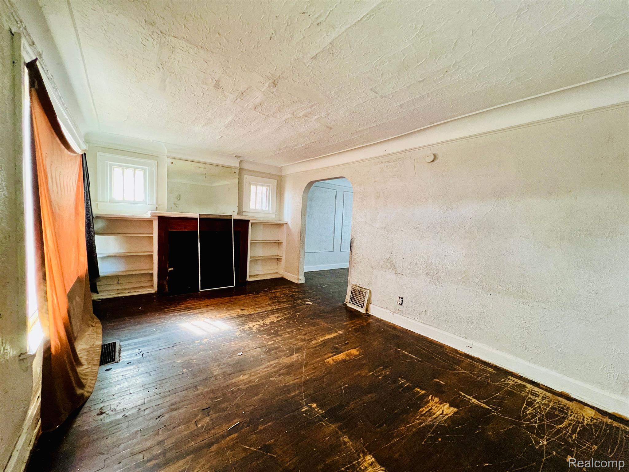 8937 Manor Detroit, MI 48204 - Photo 3 of 8 Gallery Image 3