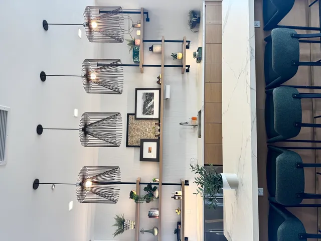 $2,145 | 4000 West Diversey Avenue, Unit 517, Chicago, IL 60639