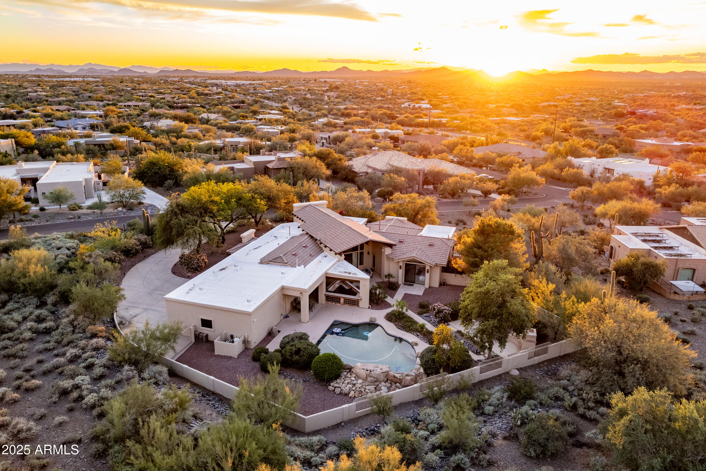 5830 East Restin Road Carefree, AZ 85331 - Photo 3 of 72