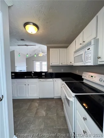 $1,600 | 3330 Harbour Pointe Place, Unit 12, Fayetteville, NC 28314