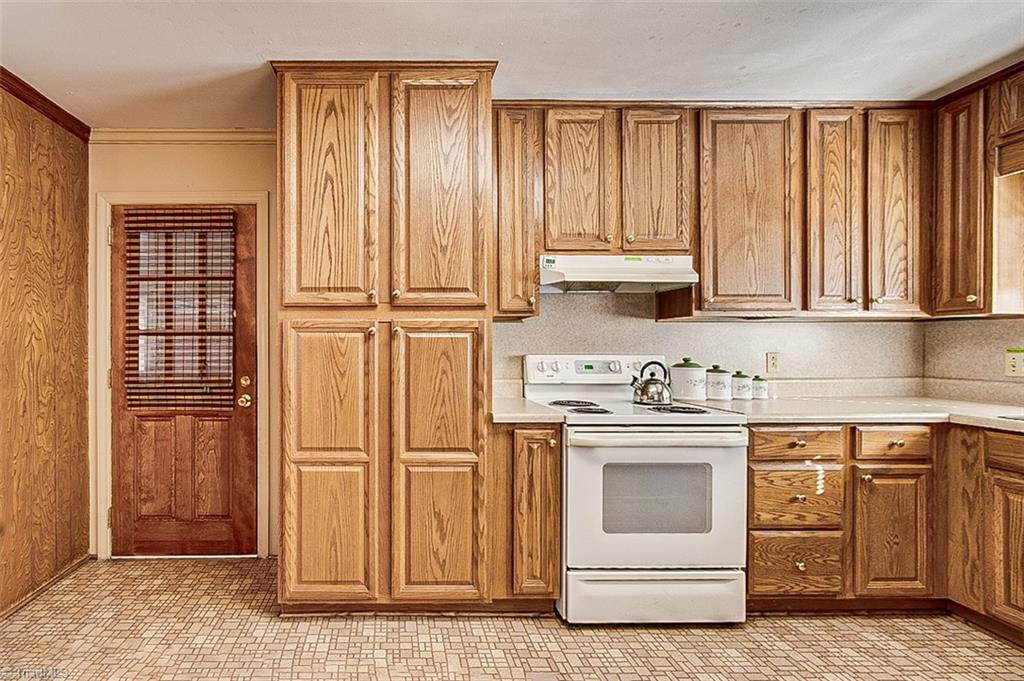 275 Inwood Road Asheboro, NC 27205 - Photo 9 of 29 Gallery Image 9