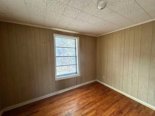 $84,000 | 5690 Sunlight Road, Malone, FL 32445