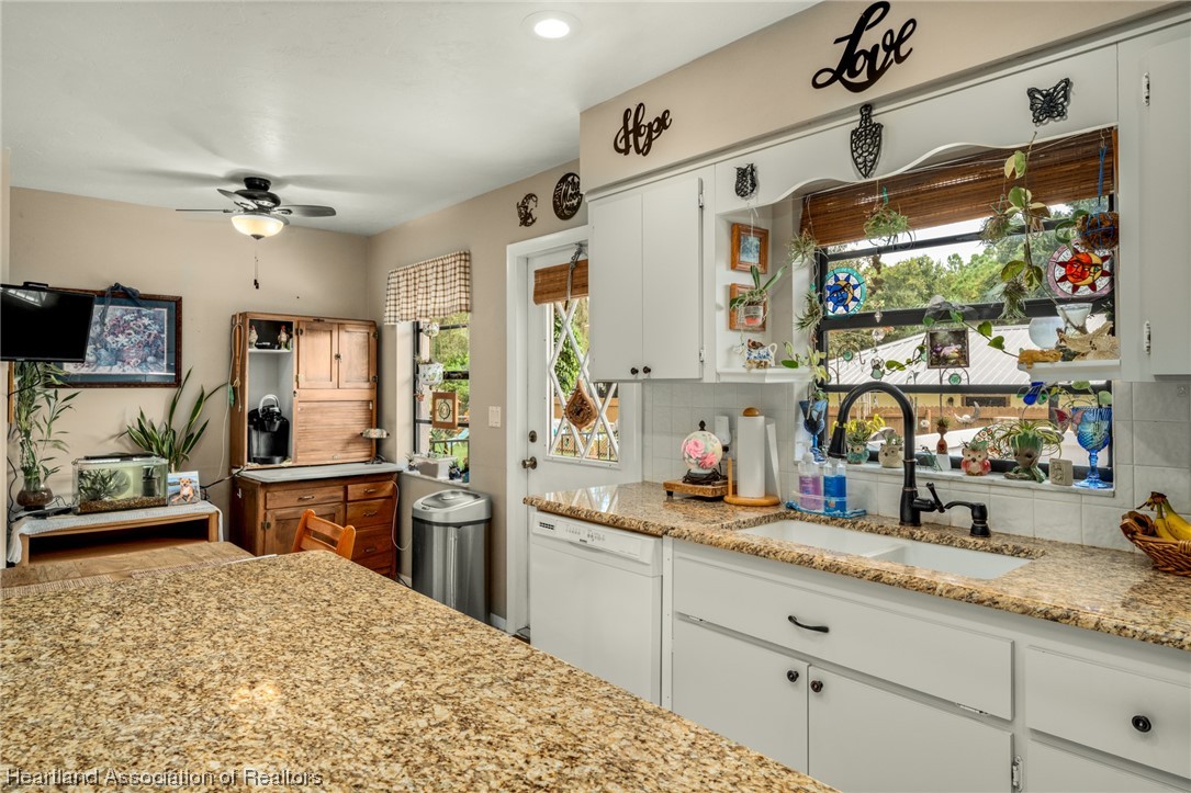 2566 North Labelle Road Avon Park, FL 33825 - Photo 11 of 47 Gallery Image 11