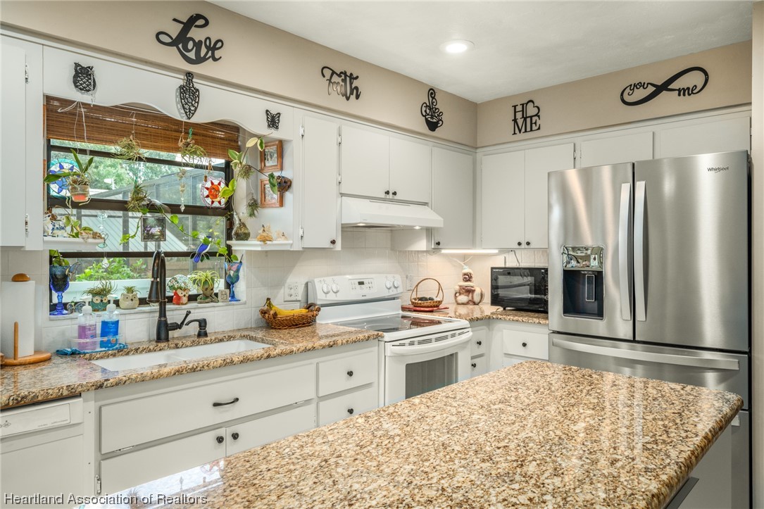 2566 North Labelle Road Avon Park, FL 33825 - Photo 9 of 47 Gallery Image 9
