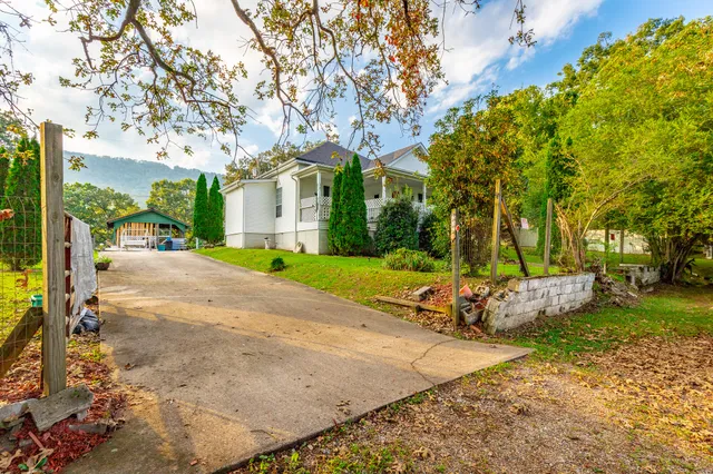 $189,000 | 287 South Oak Street, Whitwell, TN 37397