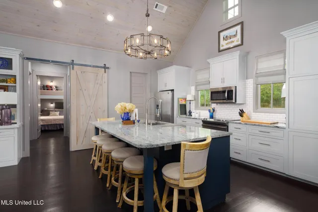 $824,900 | 49 Big Bay Boulevard, Lumberton, MS 39455