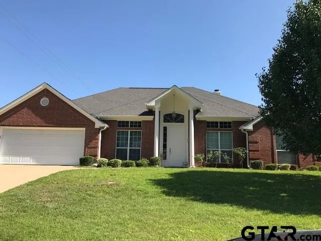 $2,500 | 3118 Oak Bend, Tyler, TX 75707