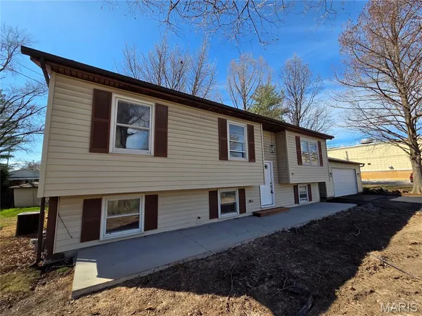 $199,900 | 2932 Godfrey Street, Belleville, IL 62226