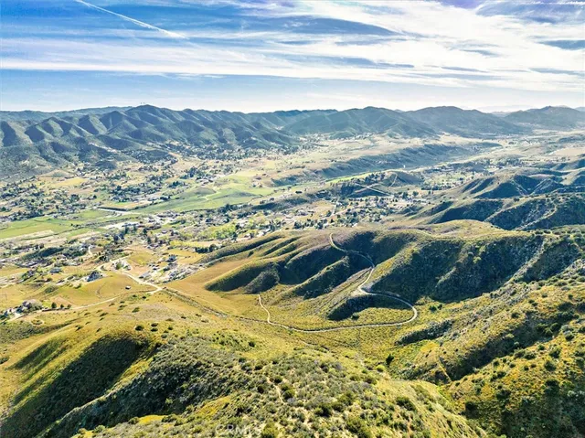 $1,000,000 | 48725 Shallow Springs Road, Palmdale, CA 93551