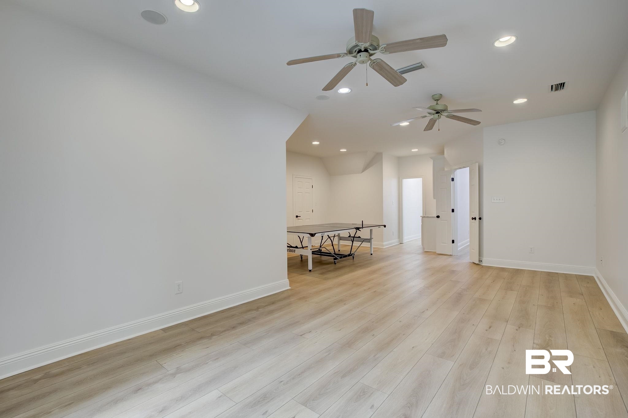 105 High Pines Ridge Fairhope, AL 36532 - Photo 78 of 97 Spare room featuring baseboards, a ceiling fan, light wood-style floors, and recessed lighting