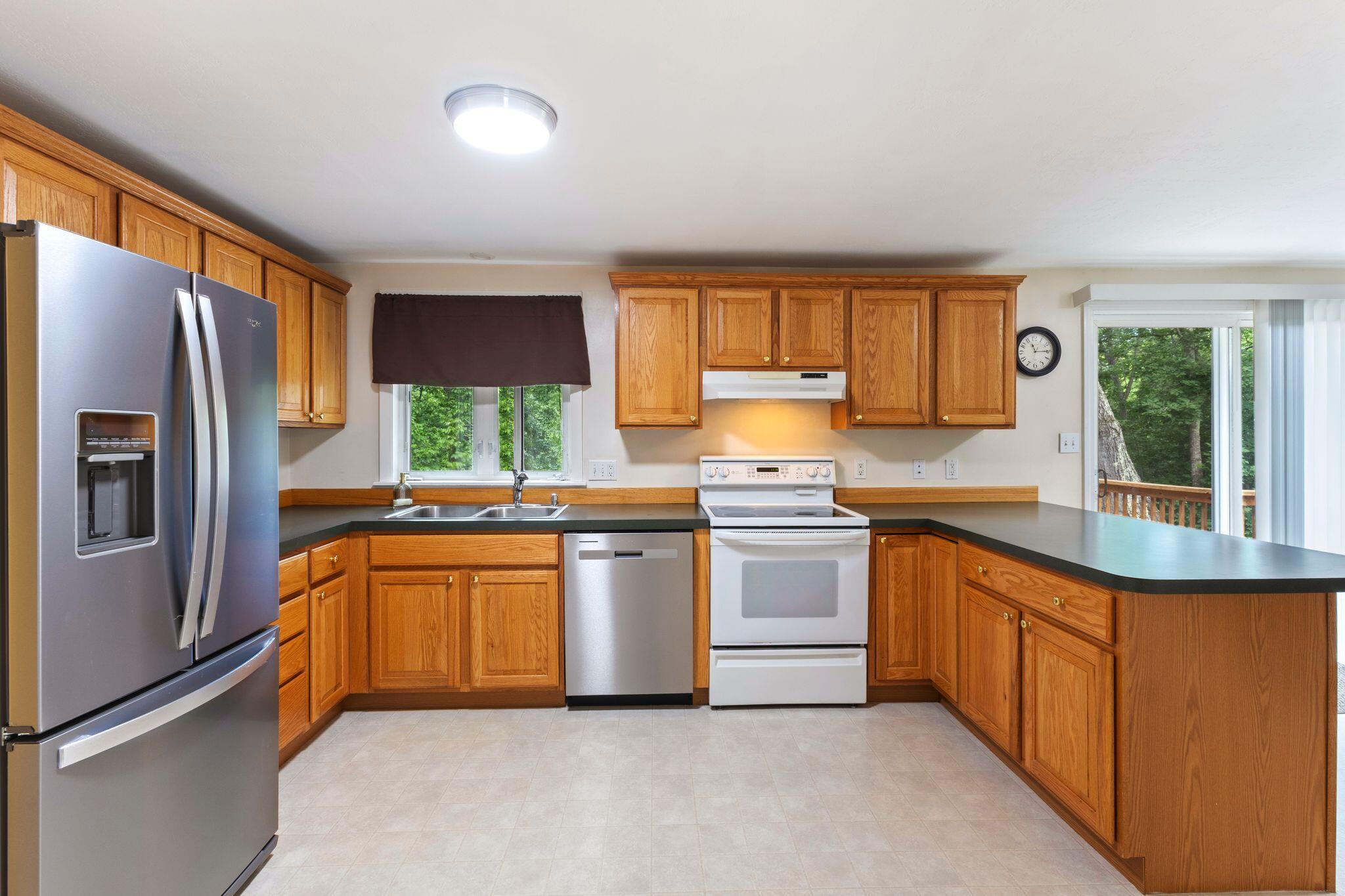 388 Waterford Road Waterford, ME 04088 - Photo 10 of 31 Great Counterspace