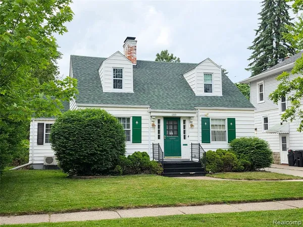$189,900 | 1333 Court Street, Port Huron, MI 48060