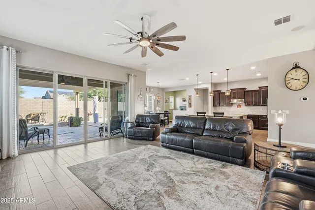 $995,000 | 10702 East Lumiere Avenue, Mesa, AZ 85212