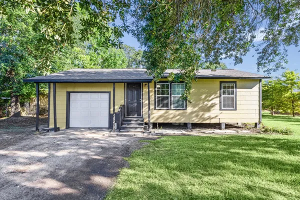 $95,000 | 2412 28th Avenue North, Texas City, TX 77590