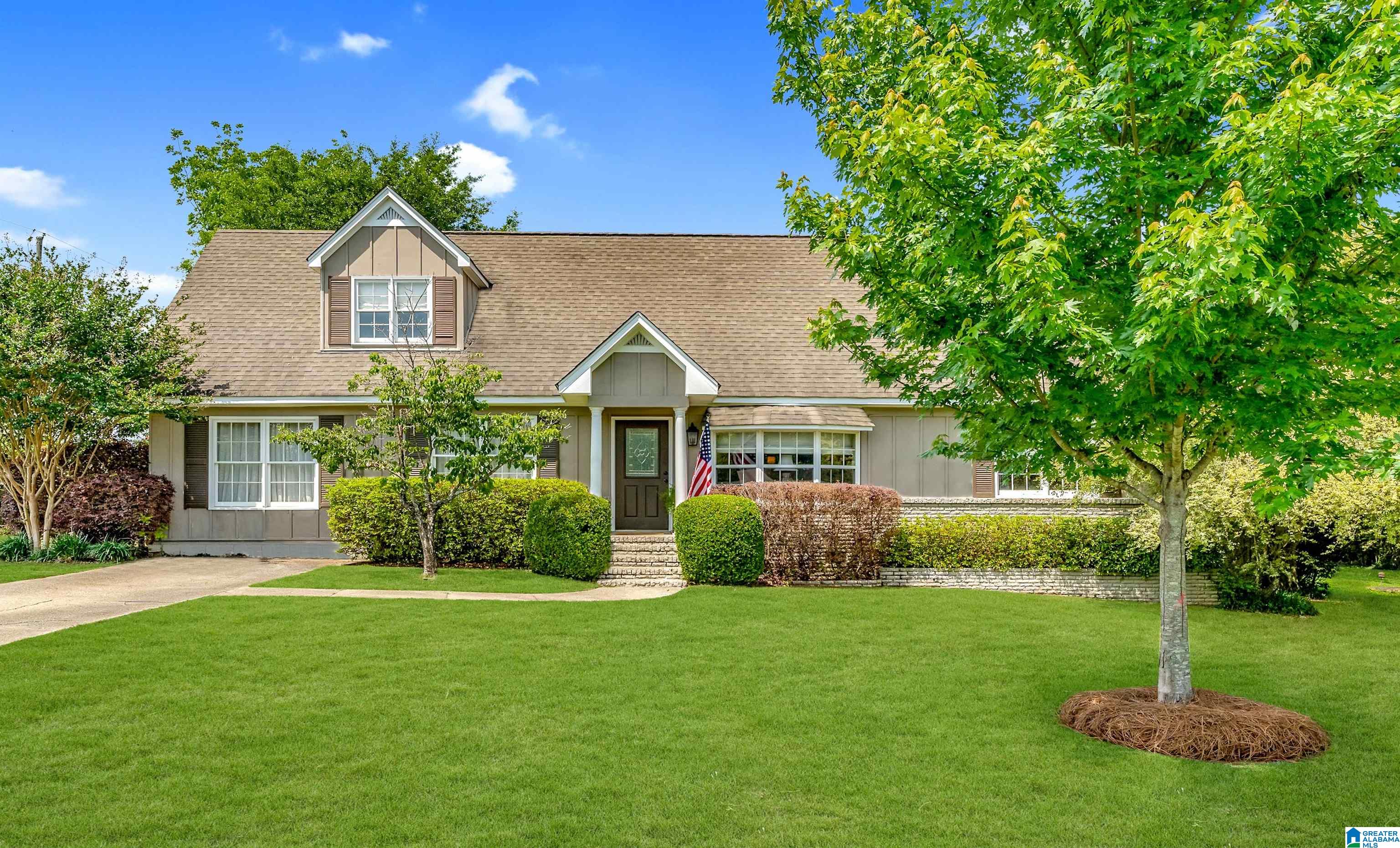 4320 Dolly Ridge Lane Birmingham, AL 35243 - Photo 2 of 39