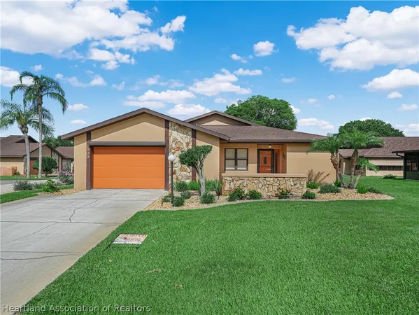 $249,900 | 2909 Sugar Pine Circle, Sebring, FL 33872