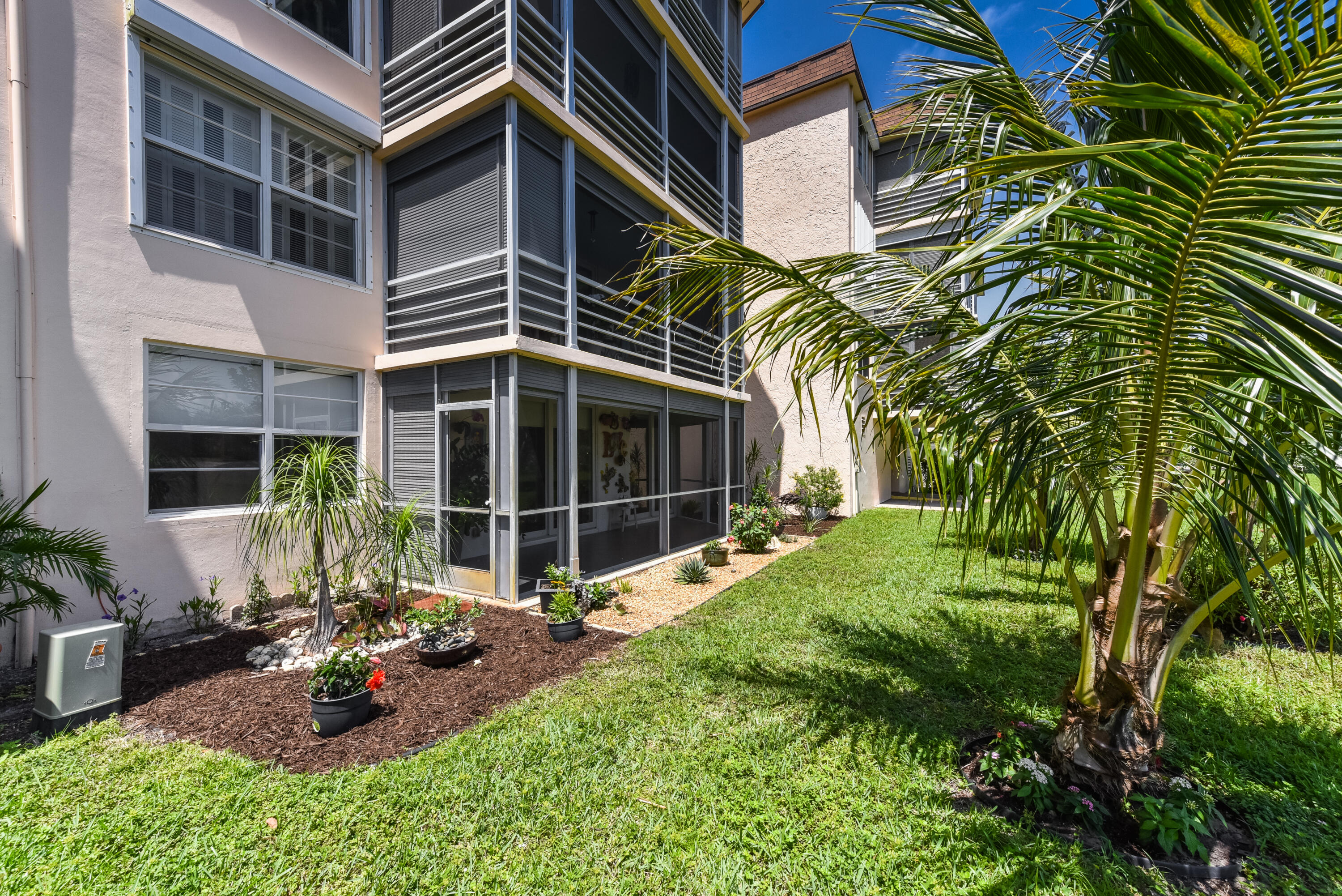 6100 Northwest 2nd Avenue, Unit 127 Boca Raton, FL 33487 - Photo 20 of 23 6100 NW Second Ave_127_Jennifer Radice_1