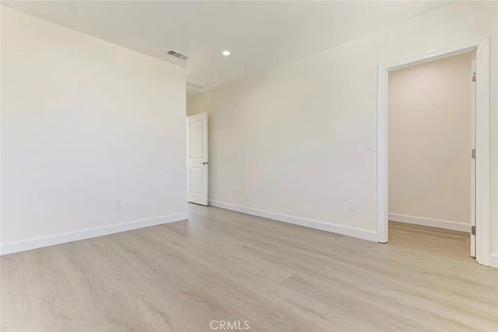 7044 Greeley Street, Unit 2 Tujunga, CA 91042 - Photo 14 of 20