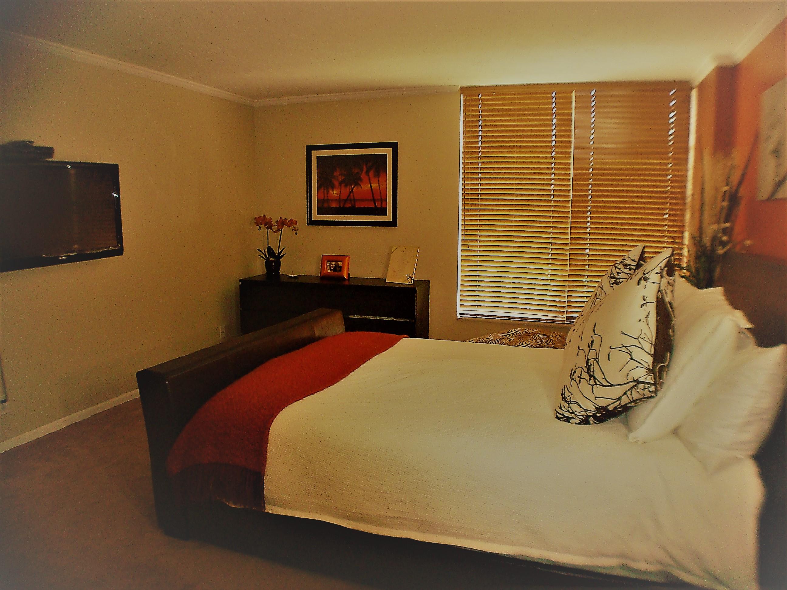 4 Royal Palm Way, Unit 201 Boca Raton, FL 33432 - Photo 14 of 34 Master bedroom b