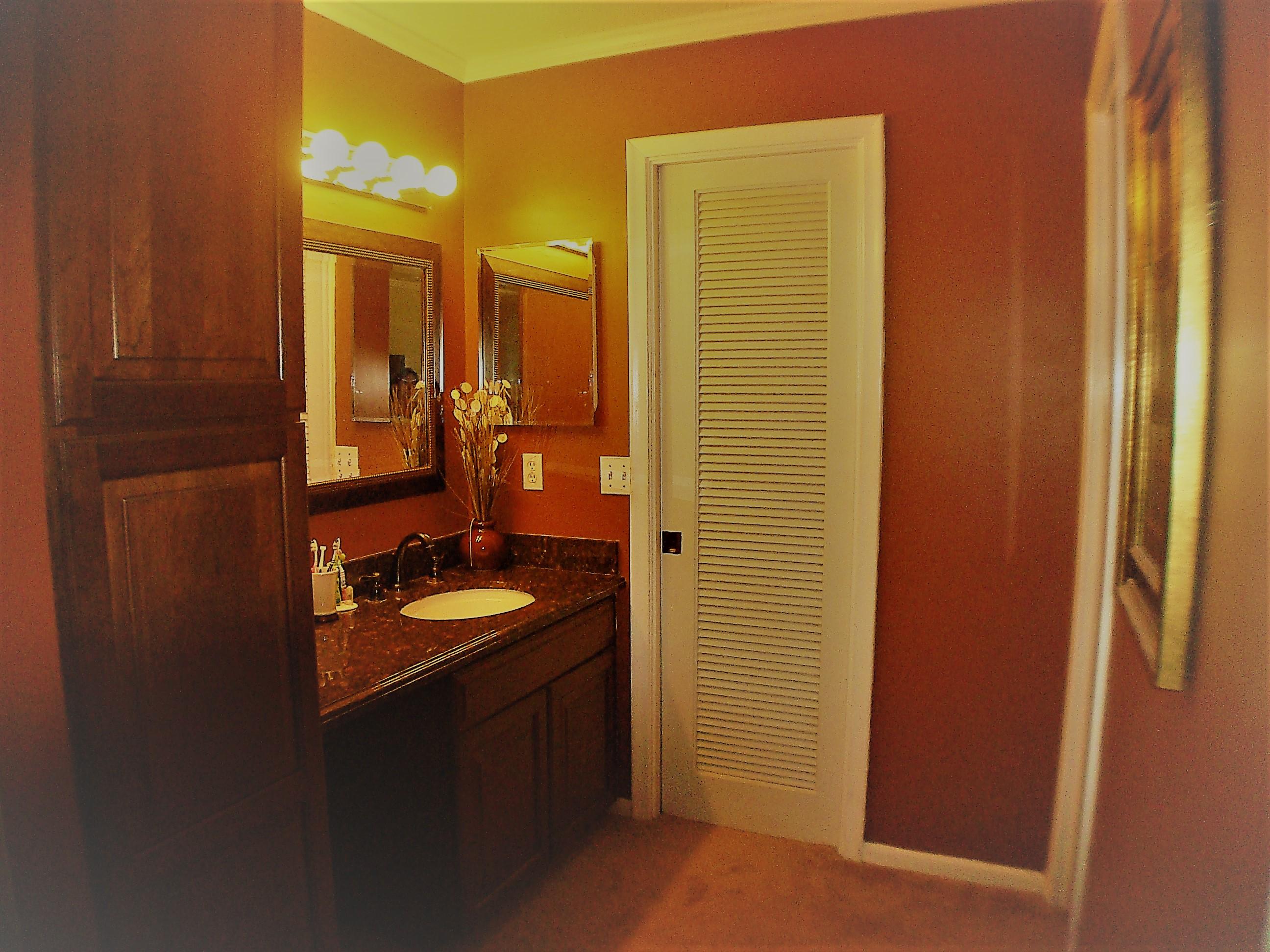 4 Royal Palm Way, Unit 201 Boca Raton, FL 33432 - Photo 17 of 34 Master dressing area a