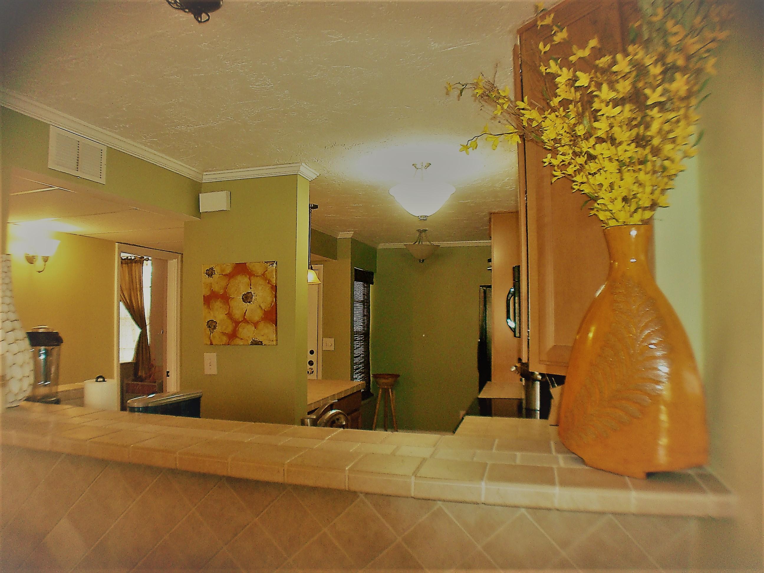 4 Royal Palm Way, Unit 201 Boca Raton, FL 33432 - Photo 5 of 34 Kitchen g