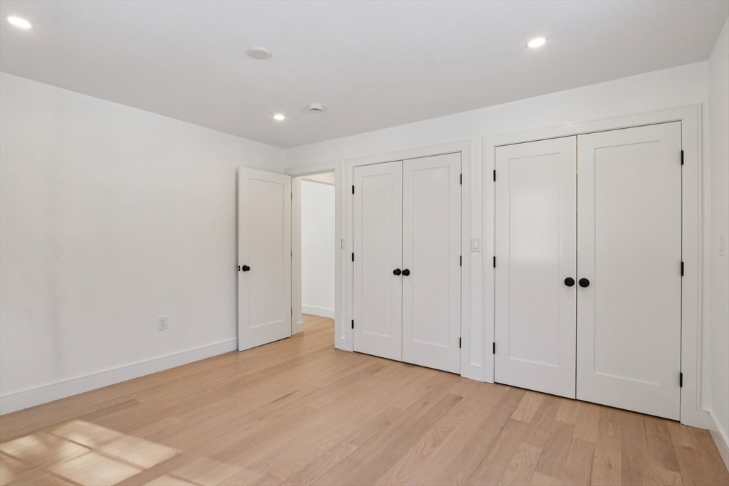 142 Bacon Street Natick, MA 01760 - Photo 12 of 42