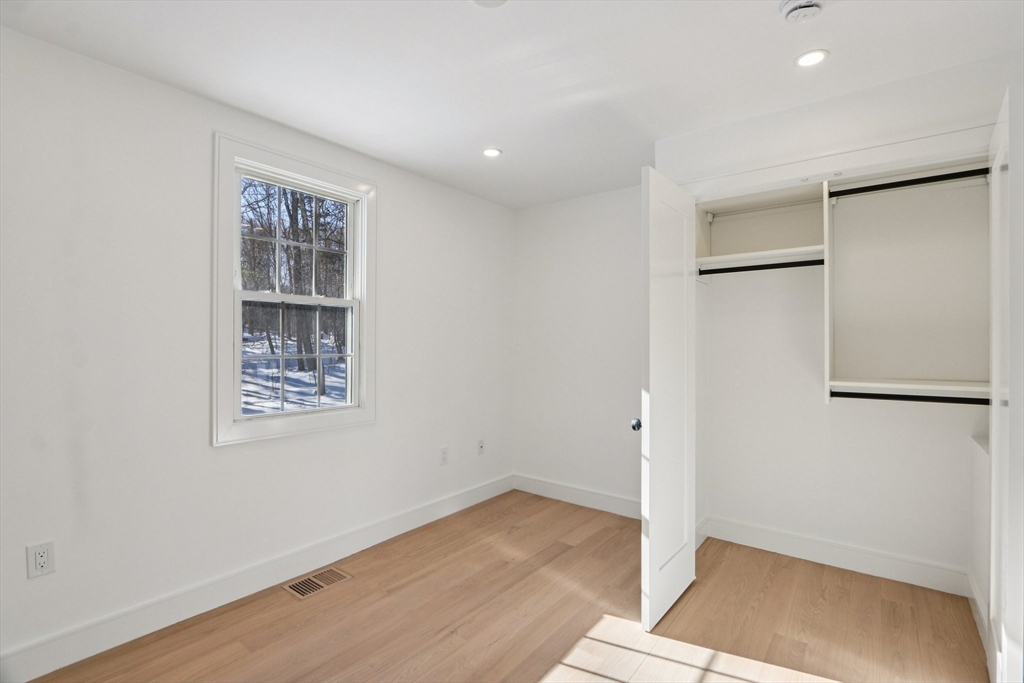 142 Bacon Street Natick, MA 01760 - Photo 16 of 42