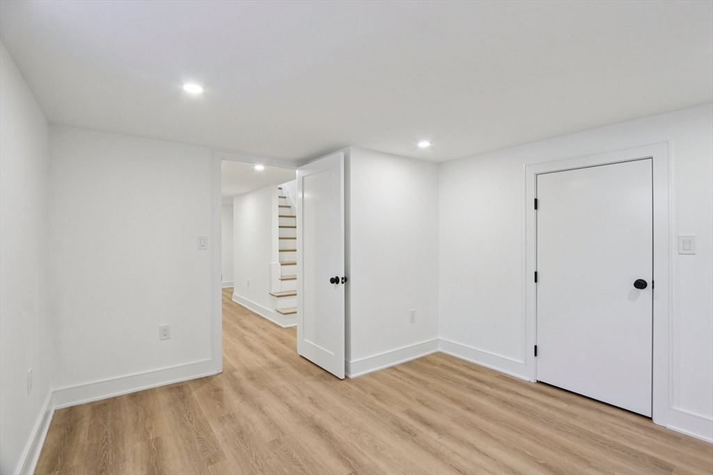 142 Bacon Street Natick, MA 01760 - Photo 24 of 42