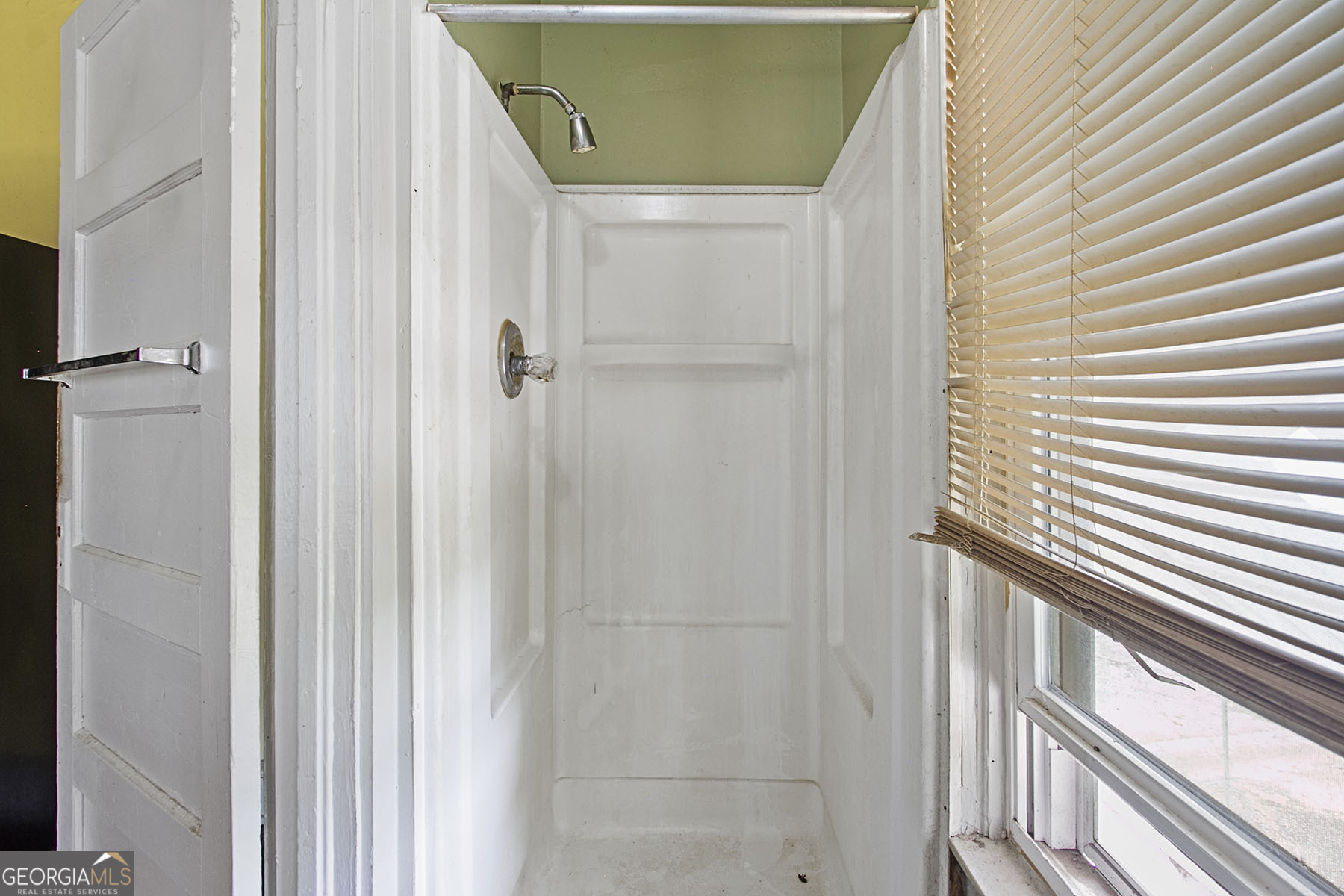 205 Georgia Avenue Barnesville, GA 30204 - Photo 21 of 39