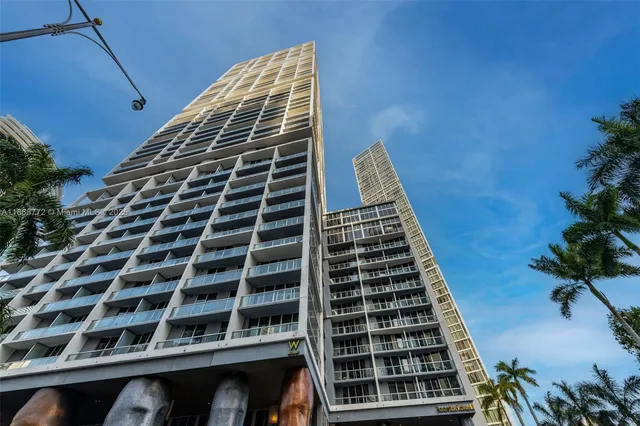 $10,500 | 495 Brickell Avenue, Unit 3301, Miami, FL 33131