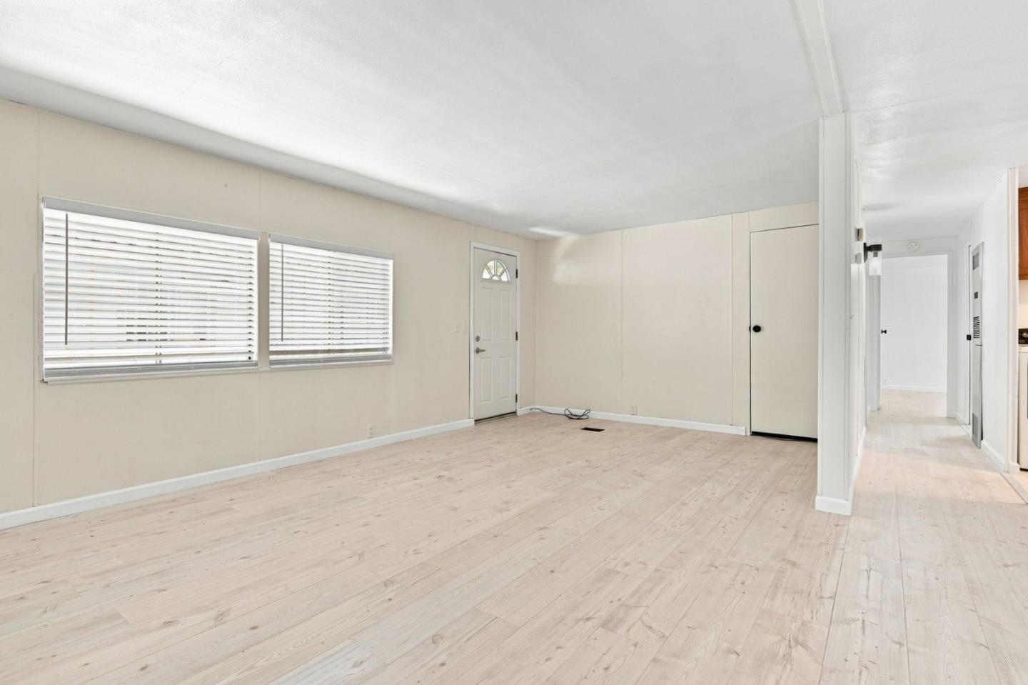812 West Clover Road, Unit 75 Tracy, CA 95376 - Photo 7 of 36 Gallery Image 7