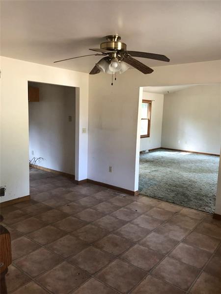 14222 Winchester Road Trafford, PA 15085 - Photo 4 of 24 Gallery Image 4