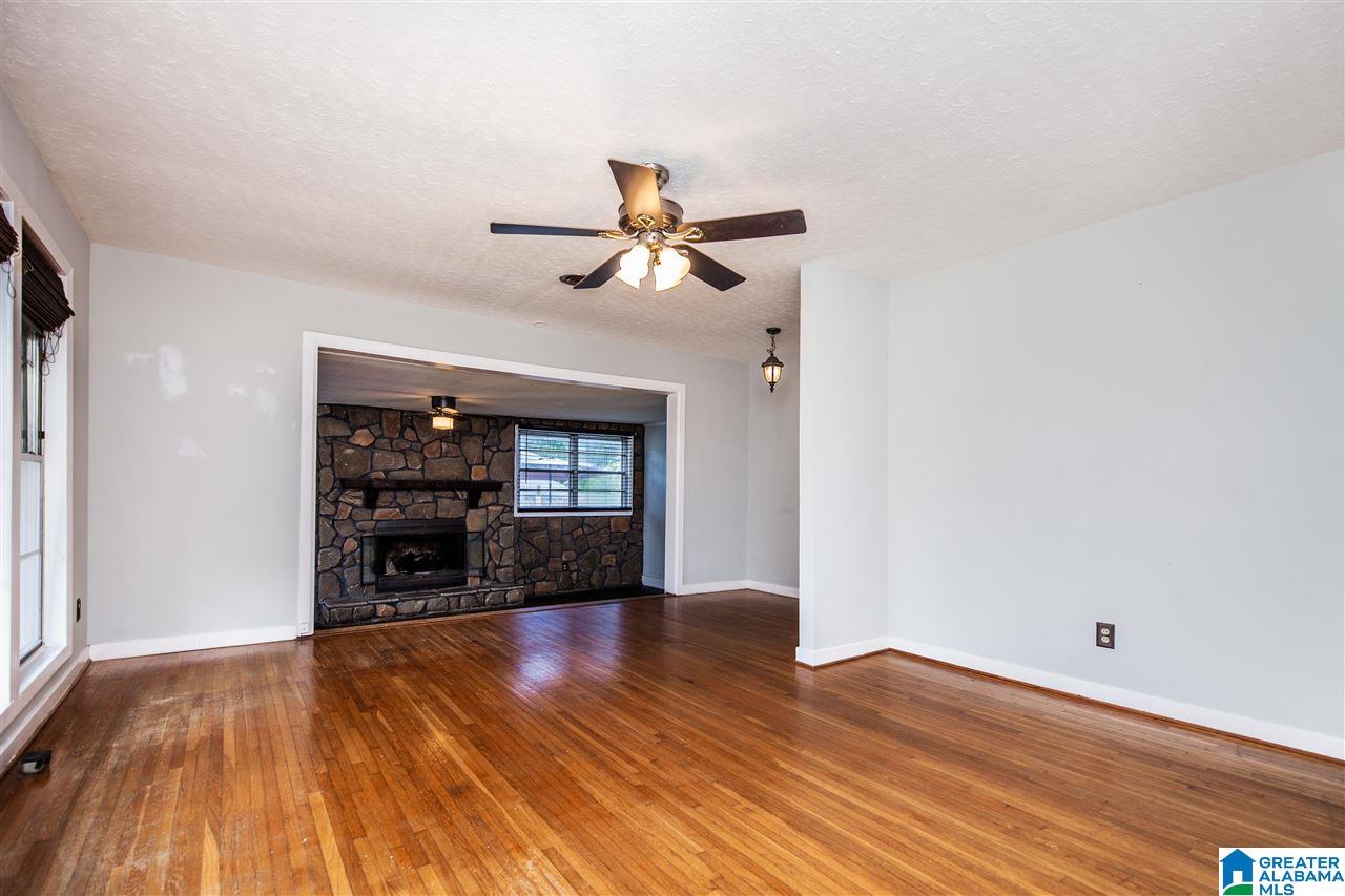 1824 Briar Meadow Road Birmingham, AL 35210 - Photo 2 of 32