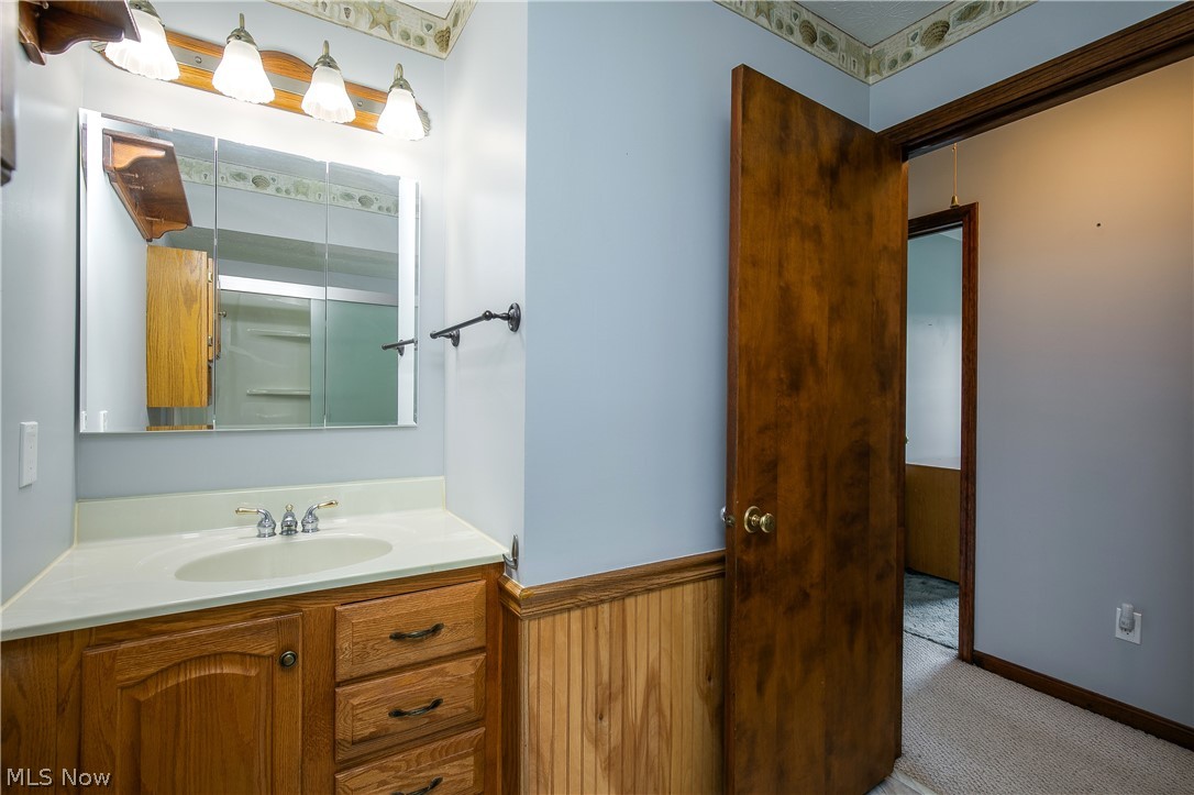 4319 Ridge Road Cortland, OH 44410 - Photo 17 of 39 Gallery Image 17