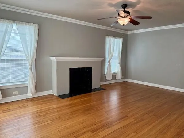 $2,495 | 3259 South University Drive, Unit A, Fort Worth, TX 76109