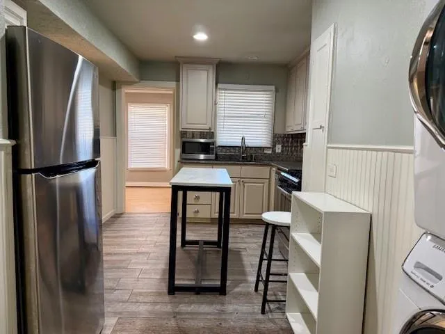 $2,700 | 3259 South University Drive, Unit A, Fort Worth, TX 76109