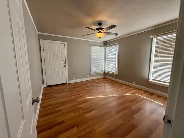 $2,700 | 3259 South University Drive, Unit A, Fort Worth, TX 76109