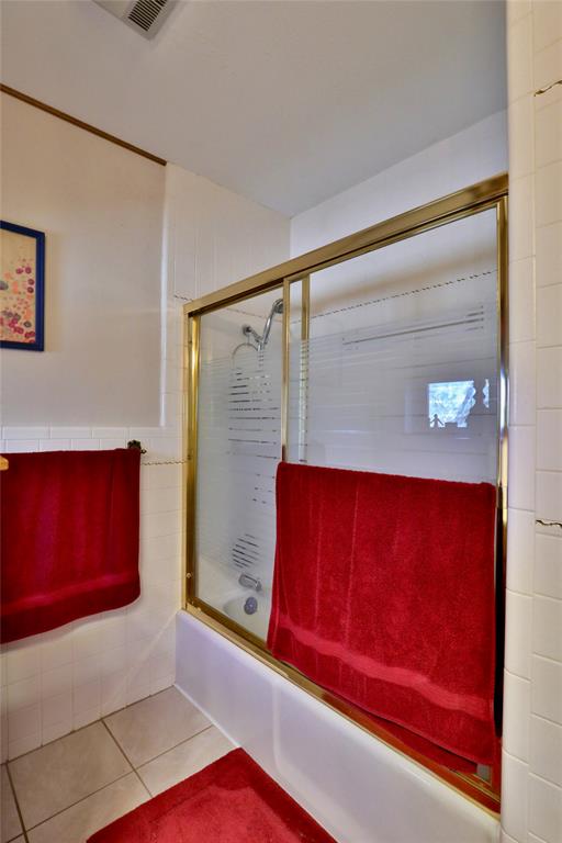 448 Elmdale Road South Abilene, TX 79602 - Photo 20 of 39 a view of a living room