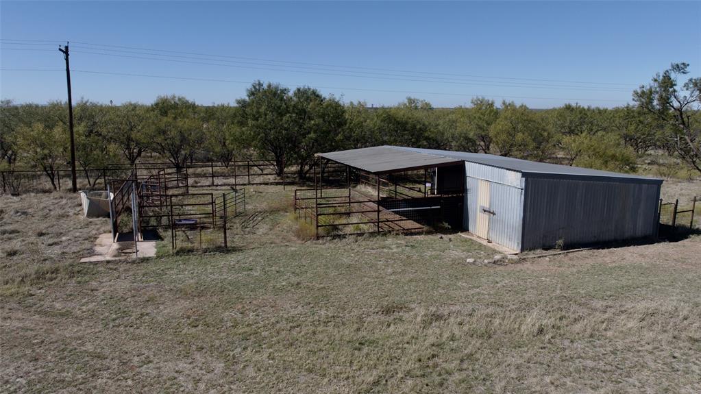 448 Elmdale Road South Abilene, TX 79602 - Photo 37 of 39 a view of a terrace with a forest