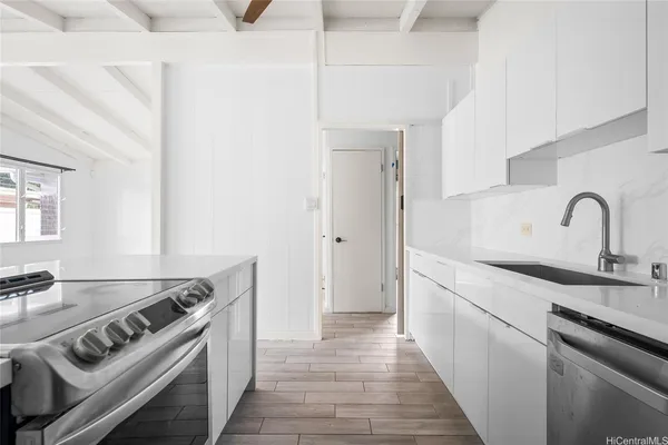 $4,995 | 771 Akumu Street, Kailua, HI 96734