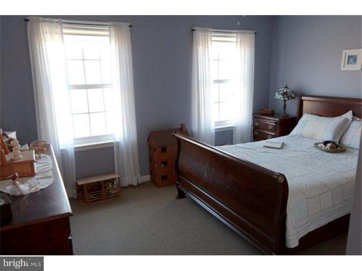 726 Mt Pleasant Road Pottstown, PA 19465 - Photo 13 of 20 Gallery Image 13