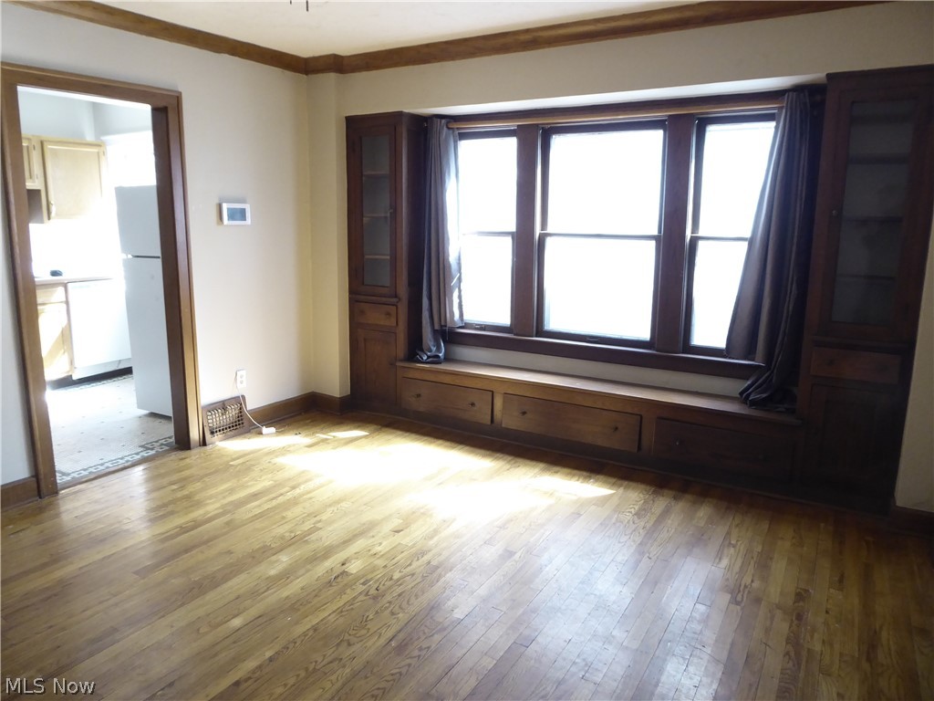 2179 Edgewood Road Cleveland, OH 44118 - Photo 6 of 41