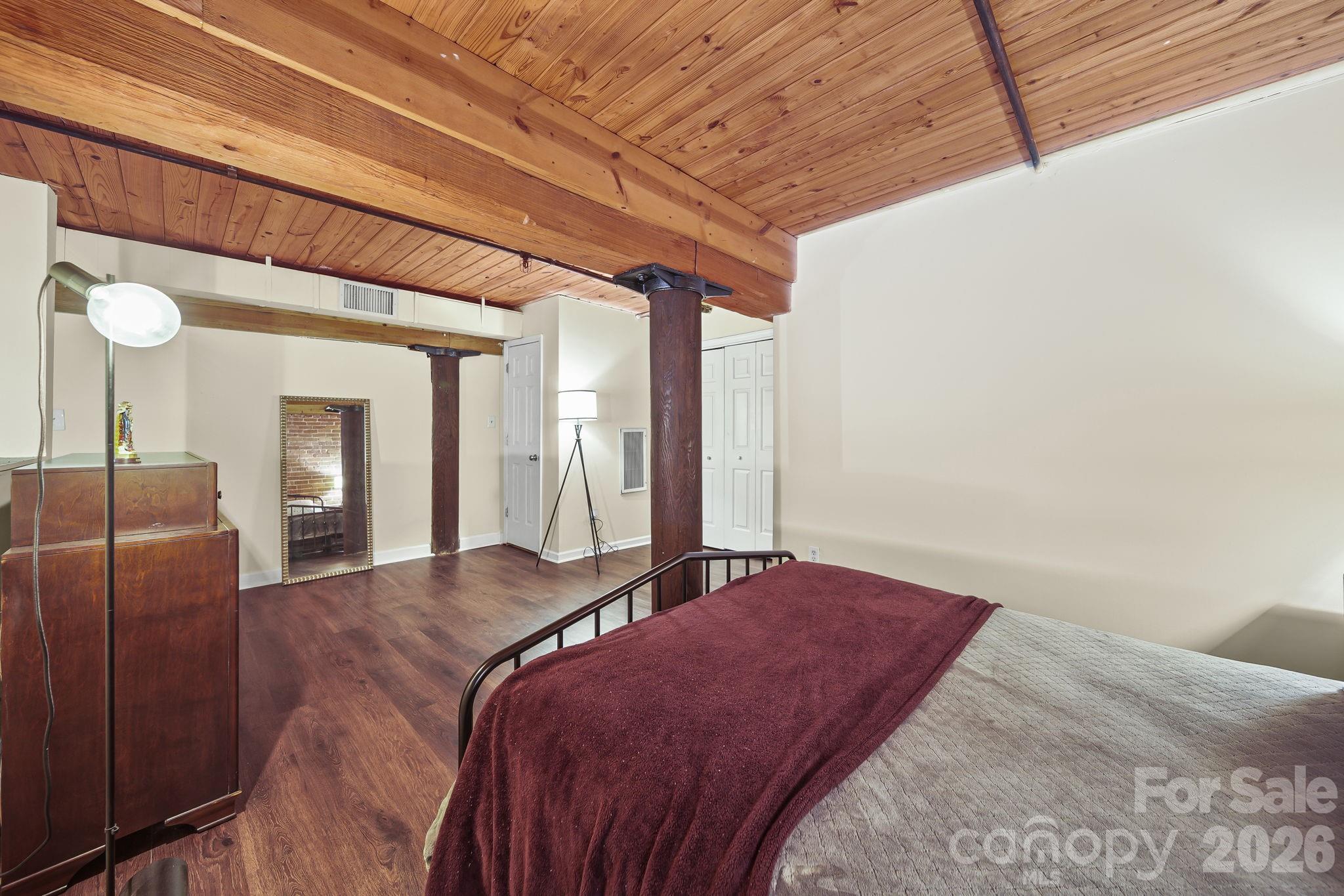 201 South Hoskins Road, Unit 129 Charlotte, NC 28208 - Photo 16 of 25