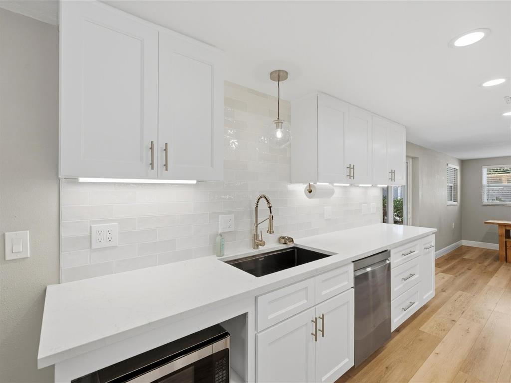 5532 Berlin Drive Port Richey, FL 34668 - Photo 11 of 90